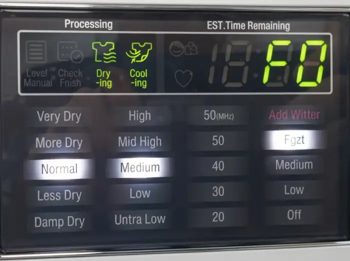 LG dryer control panel showing error code dE — door or start failure